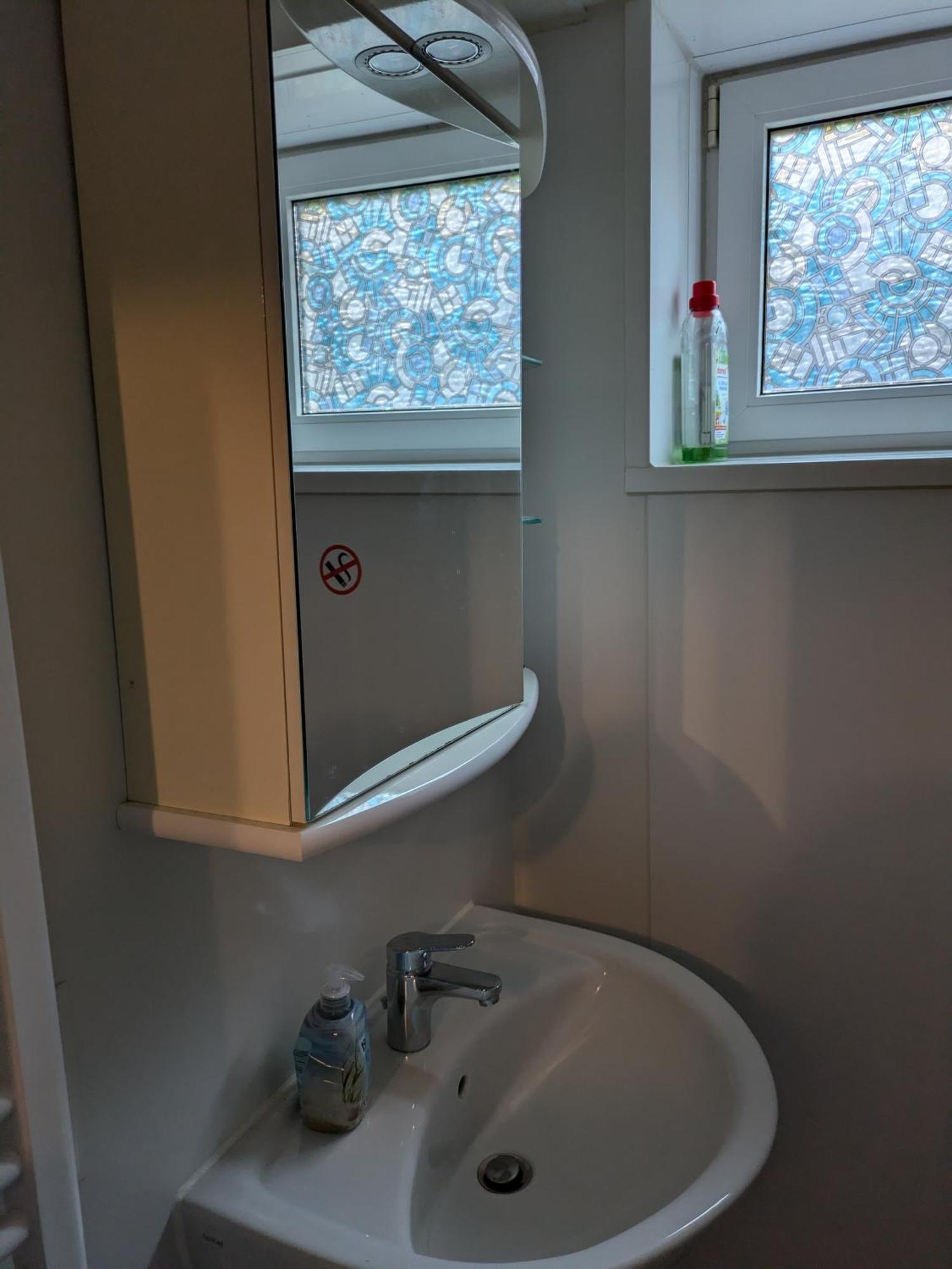 Nestoasewhv Zentrale Zimmer Zwischen City Und Suedstrand Wilhelmshaven Kültér fotó