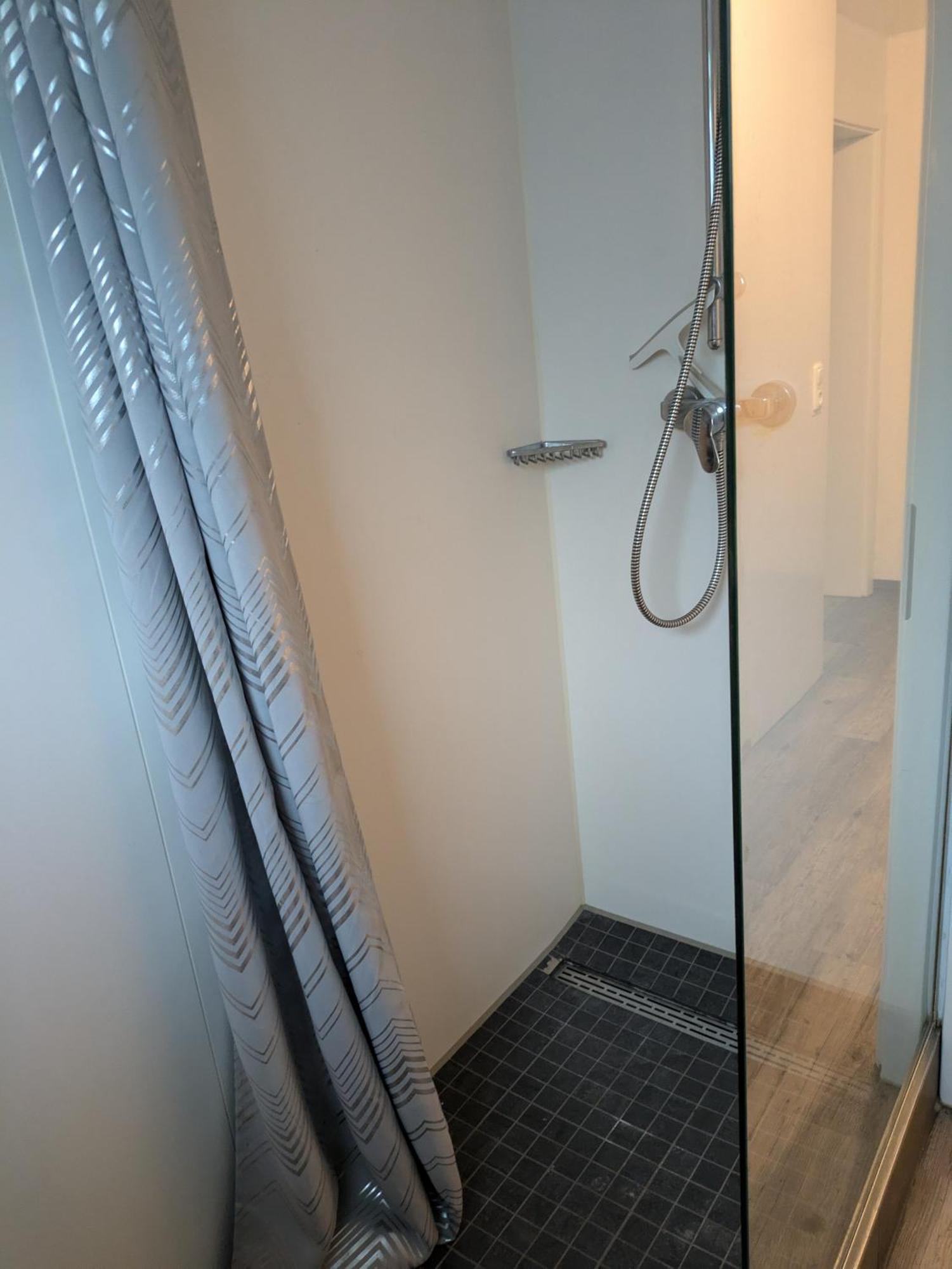 Nestoasewhv Zentrale Zimmer Zwischen City Und Suedstrand Wilhelmshaven Kültér fotó